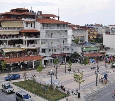 Apartments Giotis Paralía Eksteriør billede