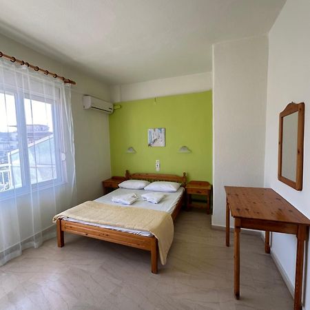 Apartments Giotis Paralía Eksteriør billede