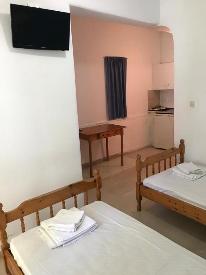 Apartments Giotis Paralía Eksteriør billede
