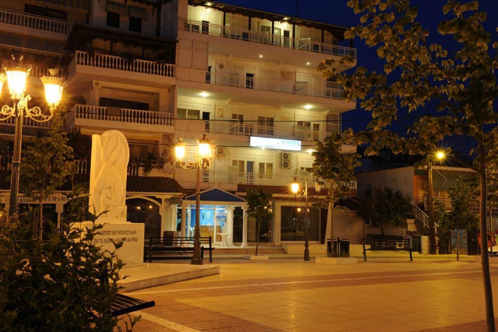 Apartments Giotis Paralía Eksteriør billede